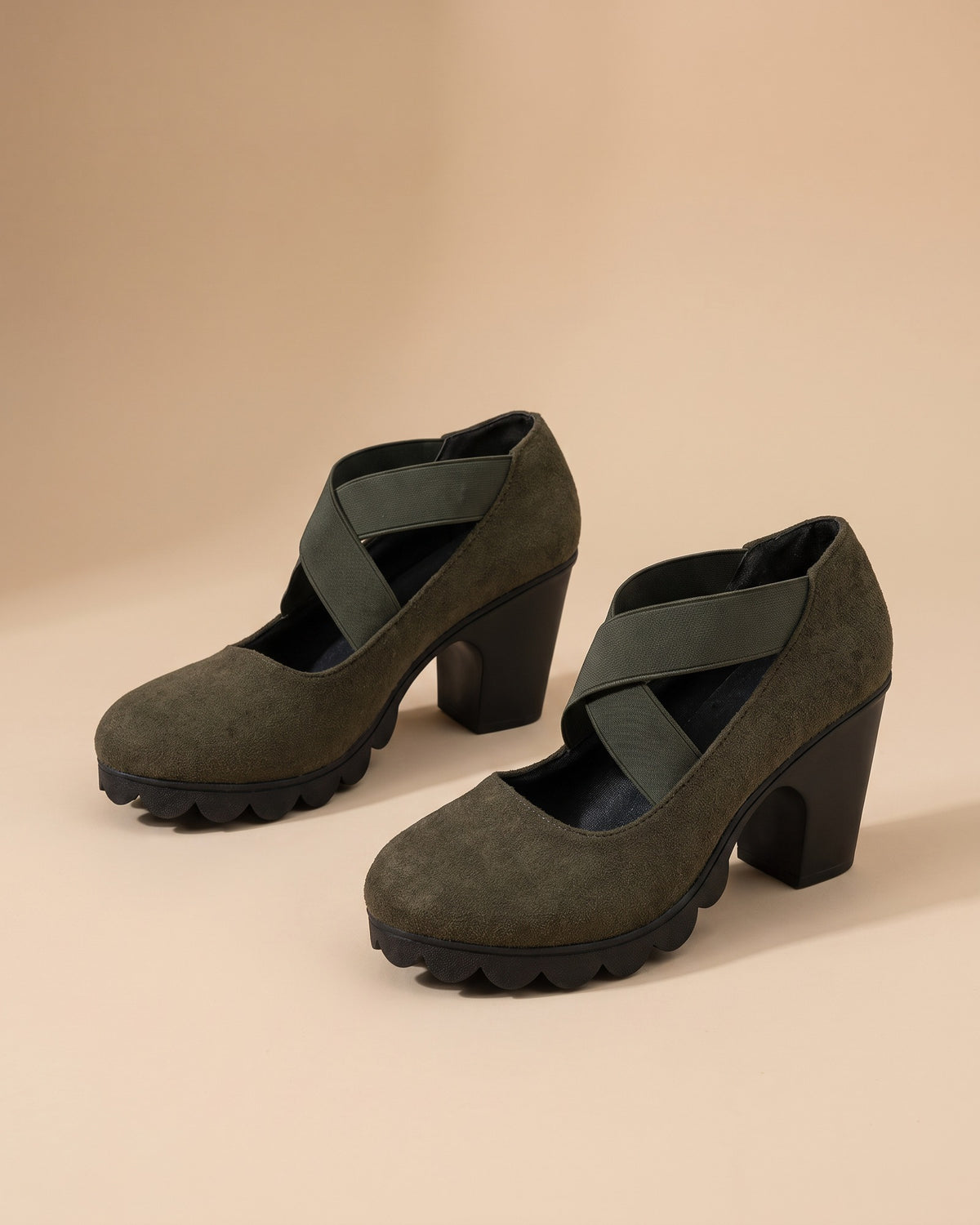 Amelia | Zapatos Mary Jane de tacón ancho con tiras elásticas - Verde antelina