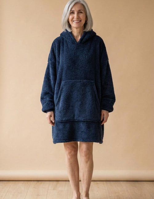 Dolores | Sudadera manta de borreguito con capucha