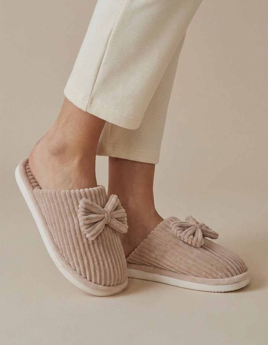 Carla | Zapatillas de casa de pana con lazo - Beige
