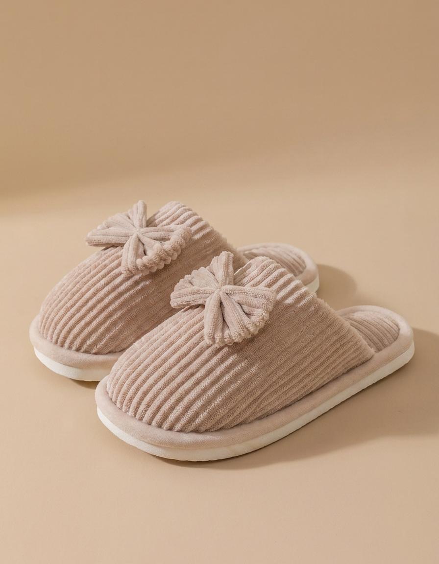 Carla | Zapatillas de casa de pana con lazo - Beige