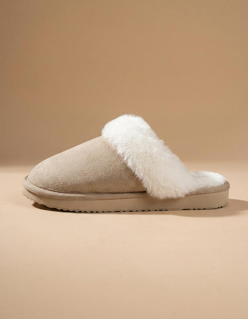 Ángela | Zapatillas de casa de antelina con pelo - Beige